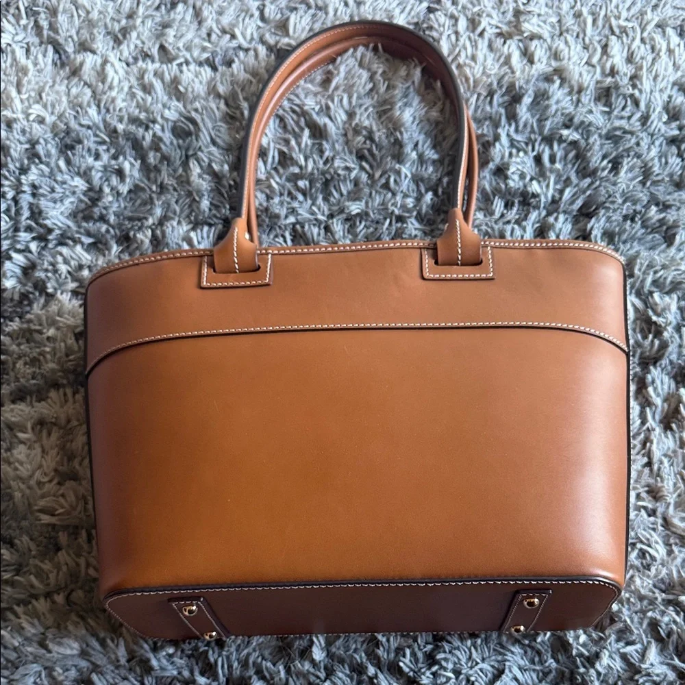 Dooney & Bourke Tan Leather Handbag